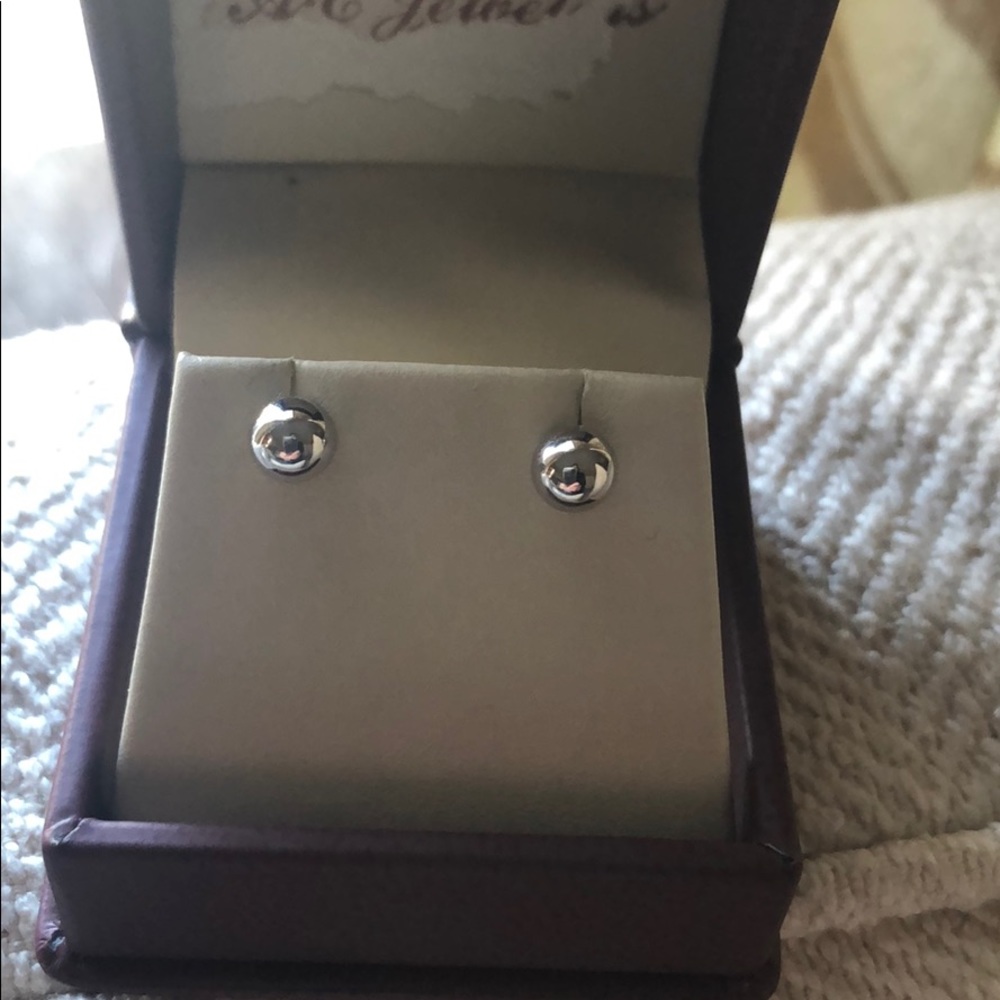 14 karat gold white ball earrings